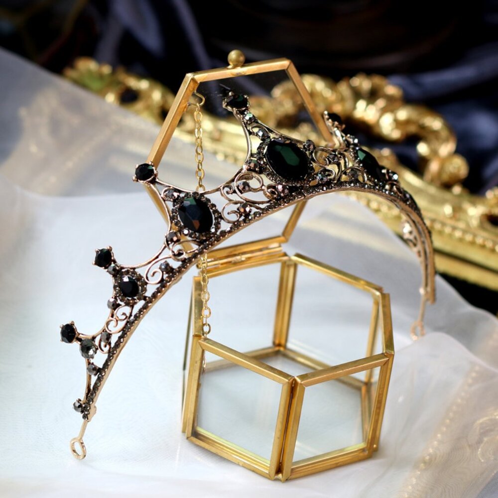 Tiara